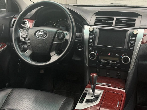 Купить Тойота Камрй 2013г.