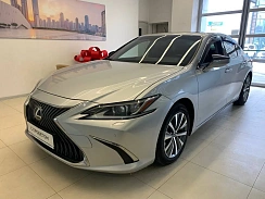 Купить Лексус ЕС 2018г.