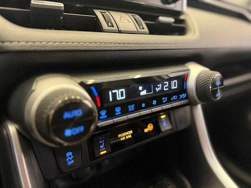 Купить Тойота Новый RAV4 2022г.