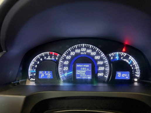 Купить Тойота Камрй 2013г.