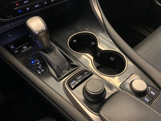 Купить Лексус РКС 2018г.