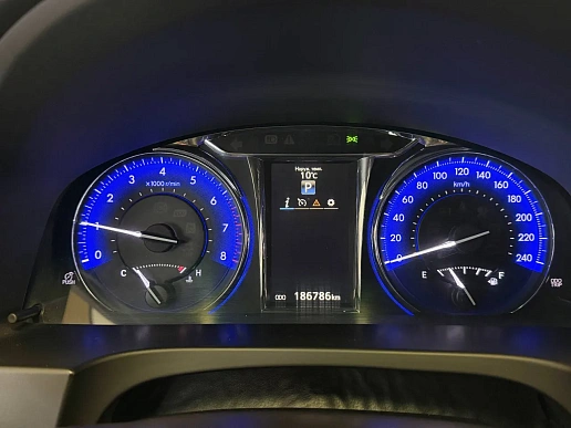 Купить Тойота Камрй 2018г.