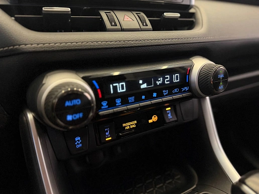 Купить Тойота Новый RAV4 2022г.