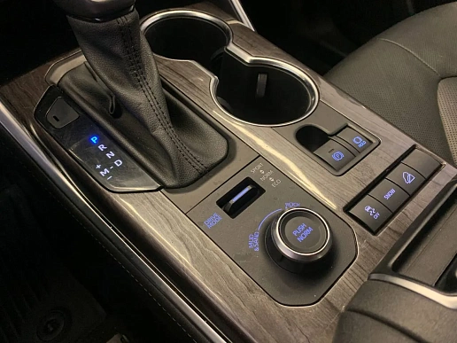 Купить Тойота Хайлендер 2021г.