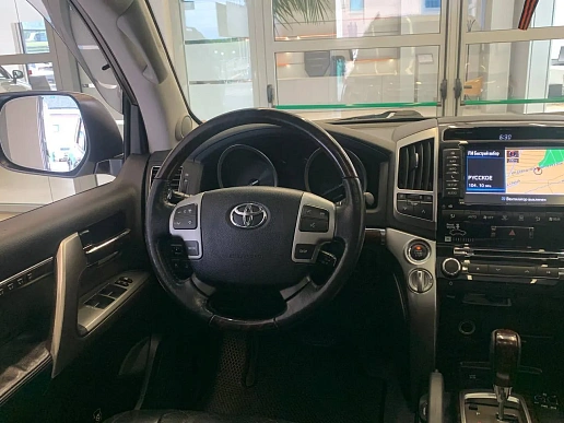 Купить Тойота Ленд Круисер 2014г.
