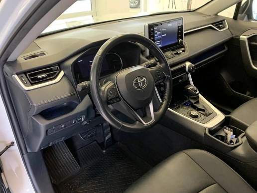 Купить Тойота Новый RAV4 2020г.