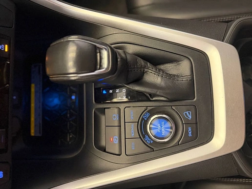 Купить Тойота Новый RAV4 2021г.