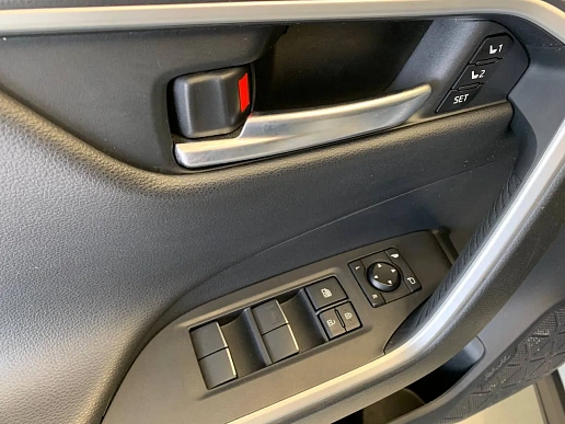 Купить Тойота Новый RAV4 2020г.