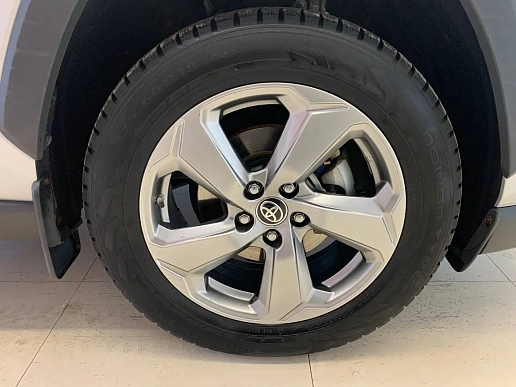Купить Тойота Новый RAV4 2021г.