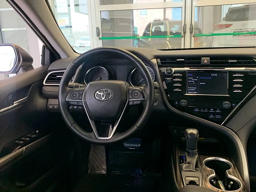 Купить Тойота Камрй 2020г.