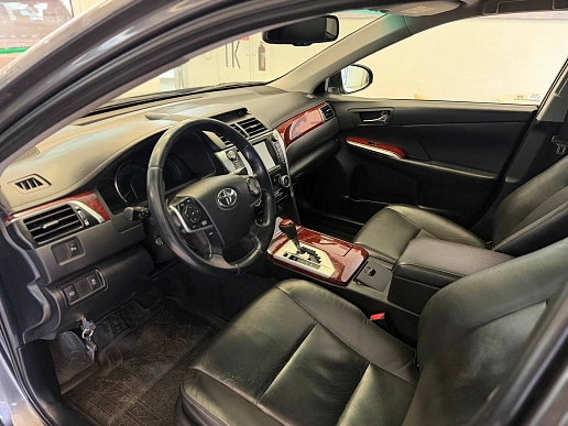 Купить Тойота Камрй 2013г.