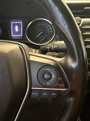 Купить Тойота Камрй 2020г.